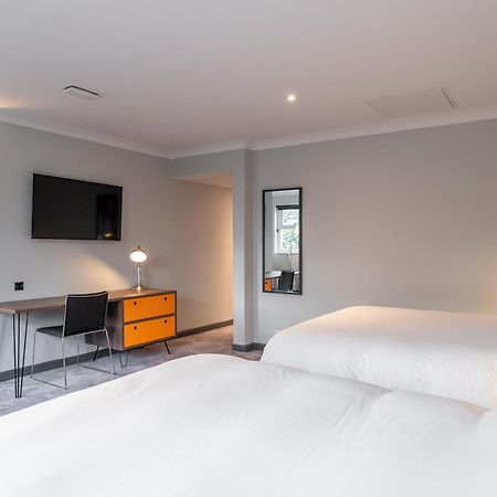 Village Hotel Chester St David'S Ewloe المظهر الخارجي الصورة