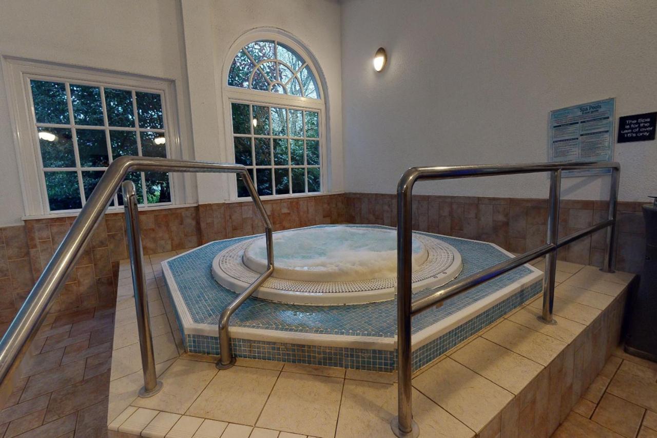 Village Hotel Chester St David'S Ewloe المظهر الخارجي الصورة