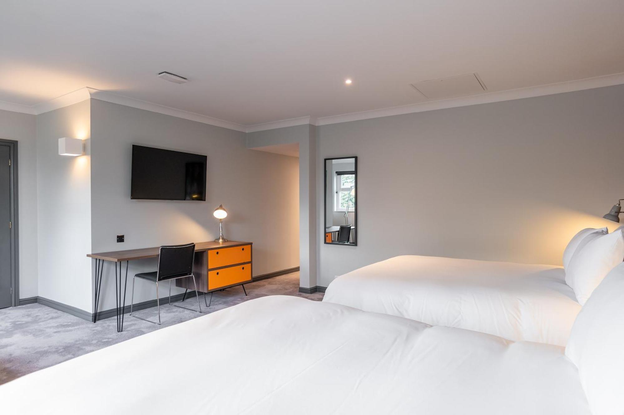 Village Hotel Chester St David'S Ewloe المظهر الخارجي الصورة