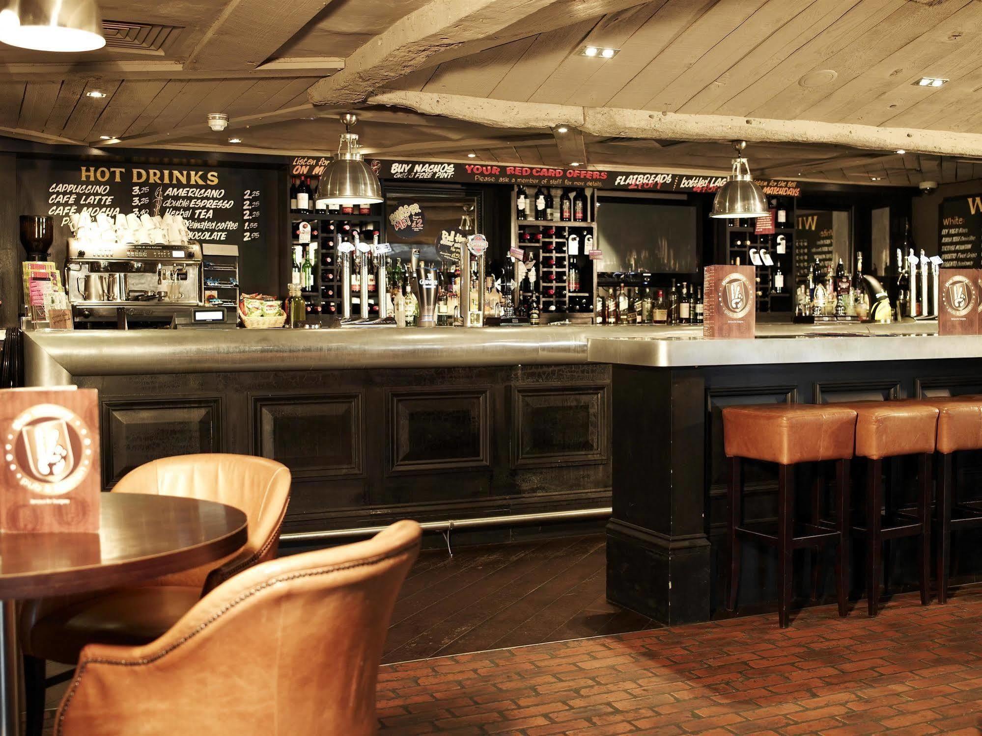 Village Hotel Chester St David'S Ewloe المظهر الخارجي الصورة