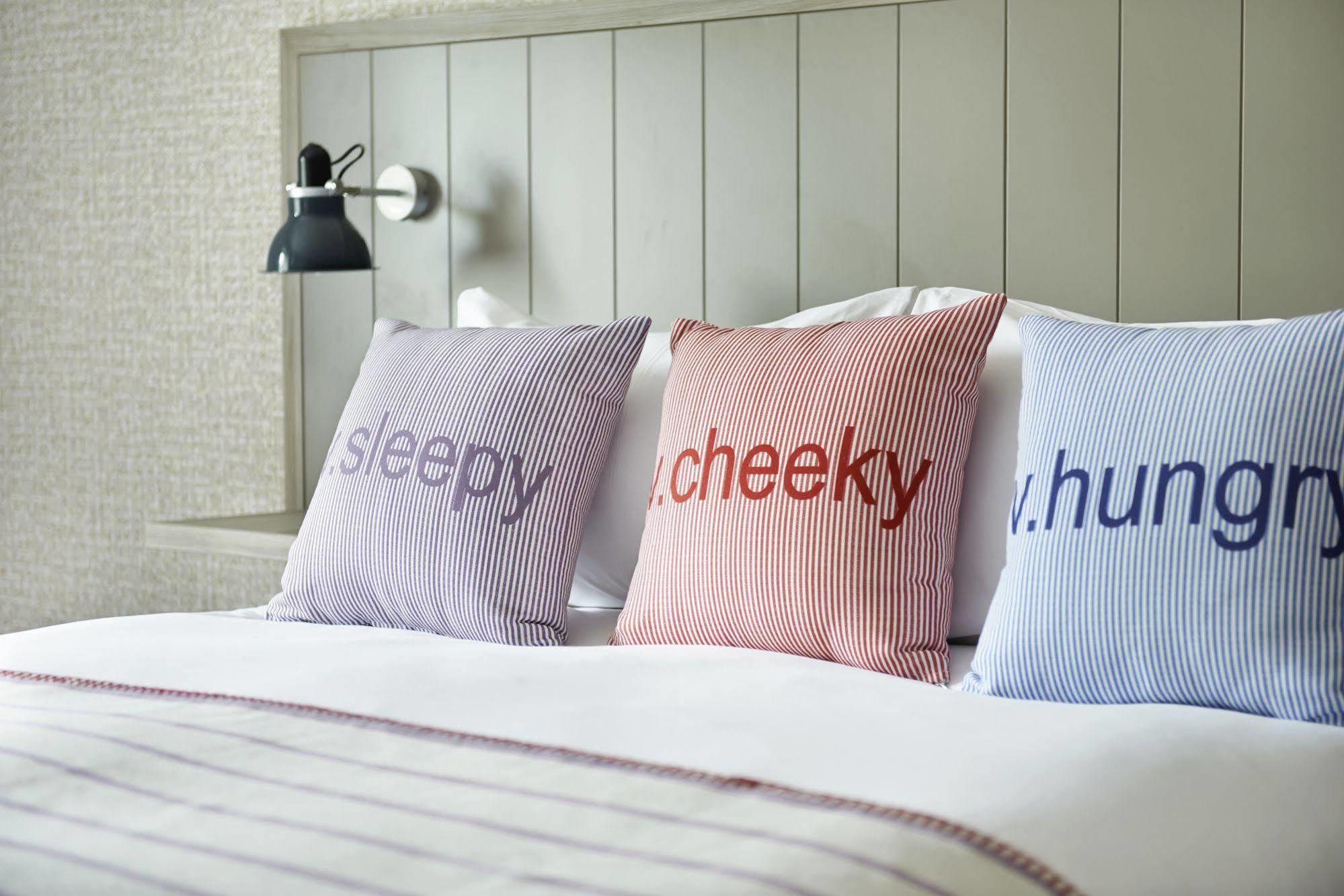 Village Hotel Chester St David'S Ewloe المظهر الخارجي الصورة